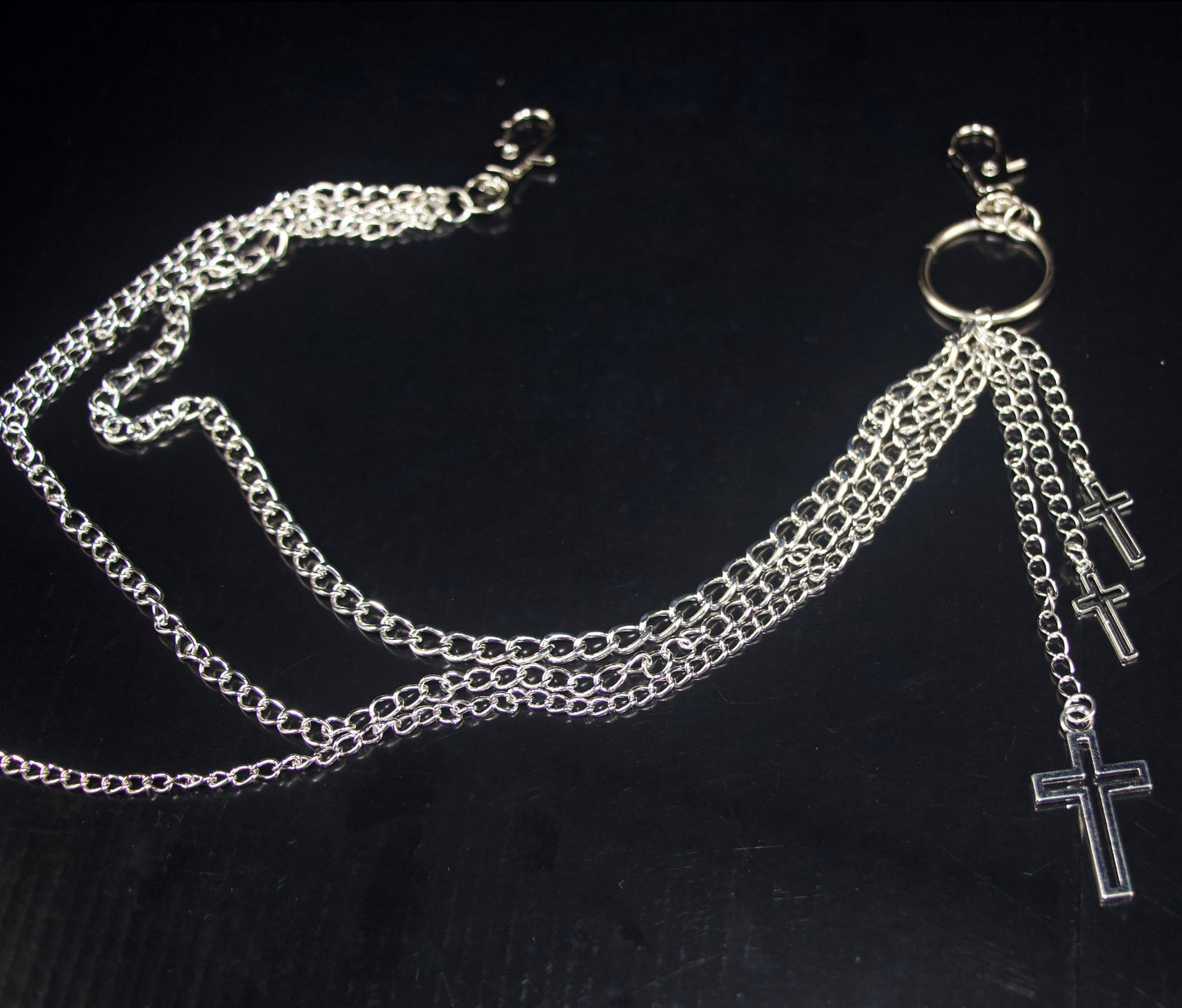Monochrome Pants chain